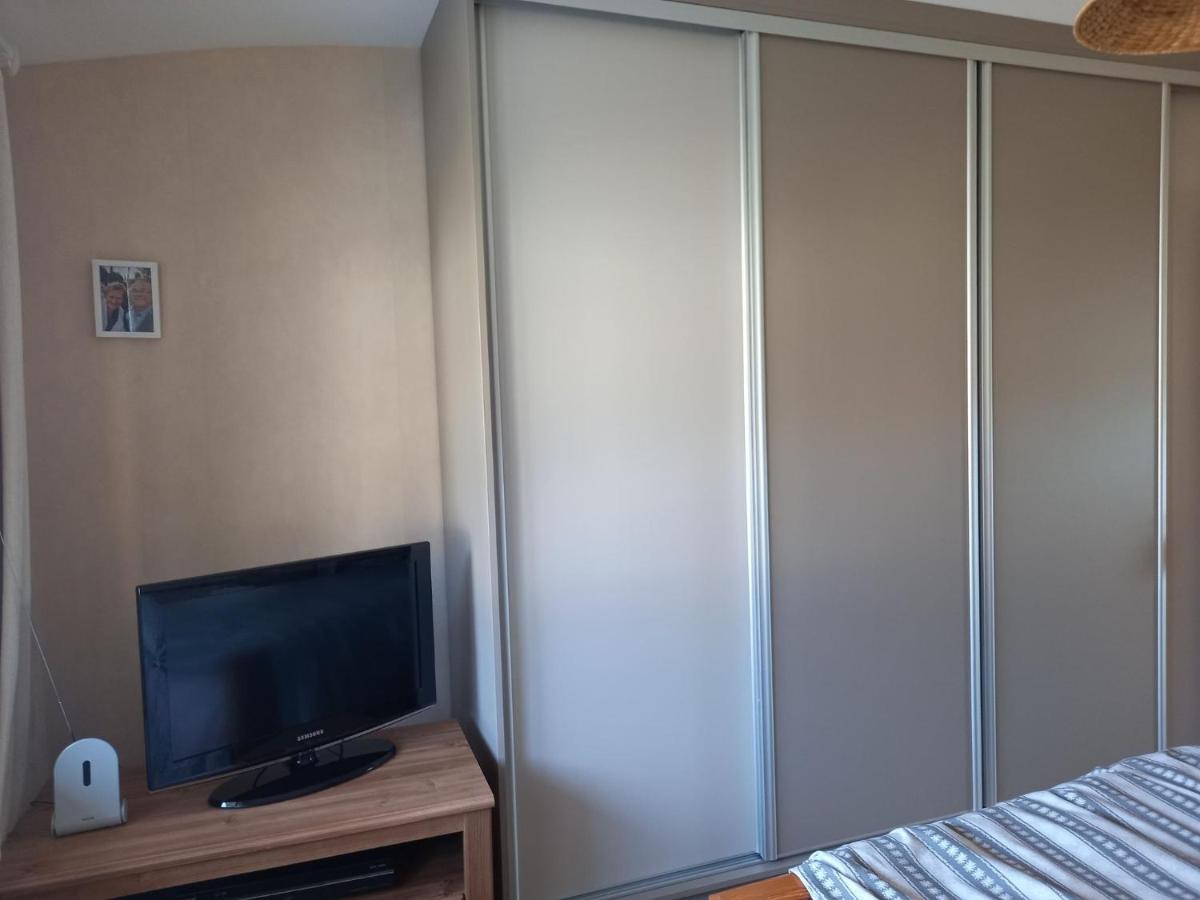Chez Kiki Lägenhet Épinal Exteriör bild
